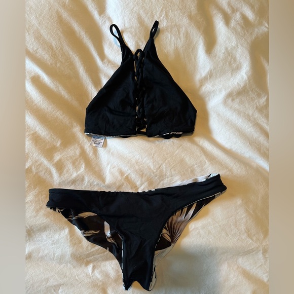 Reversible L*Space Bikini - Picture 3 of 5